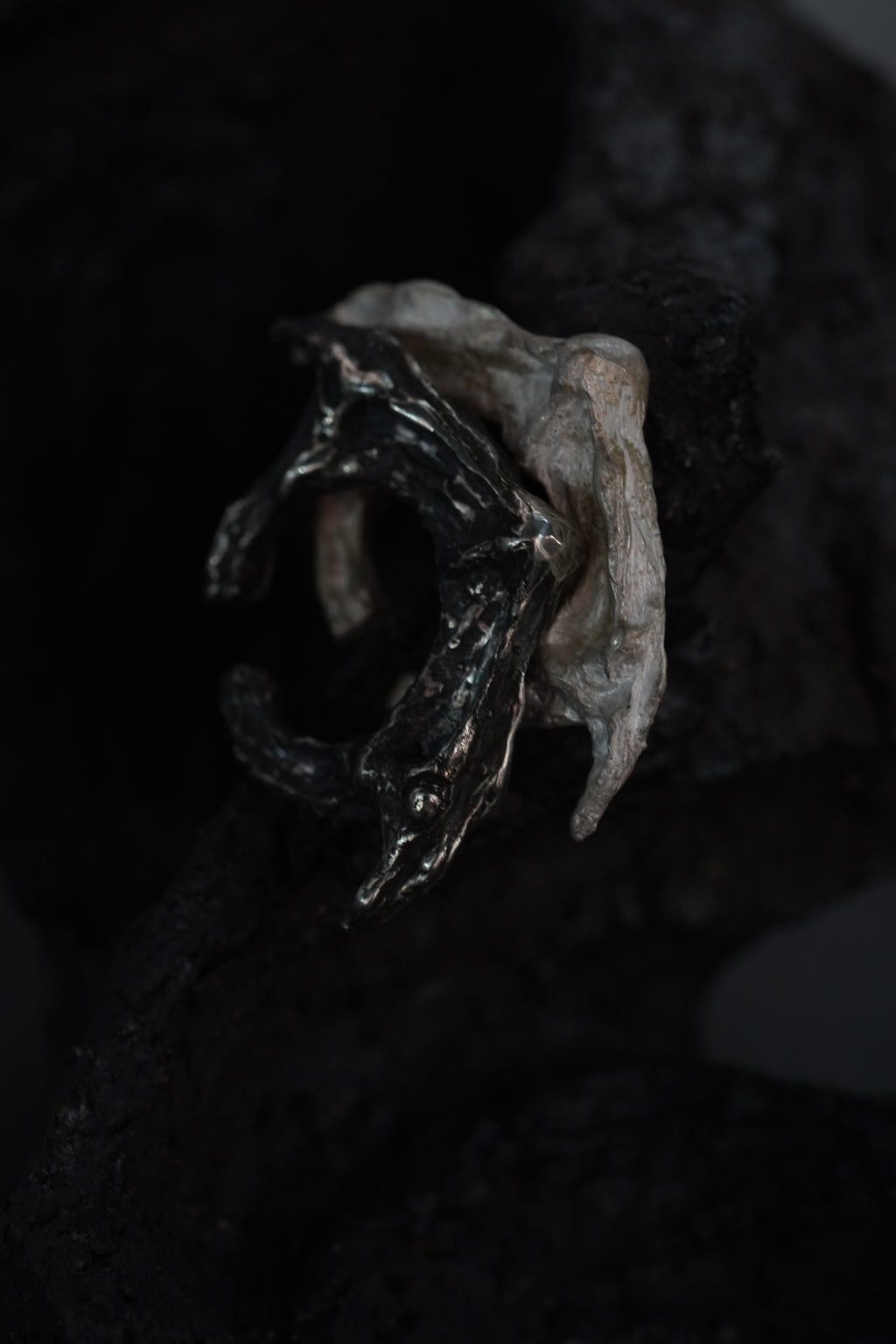 "i see you clearly" ear cuff [MSJK013]