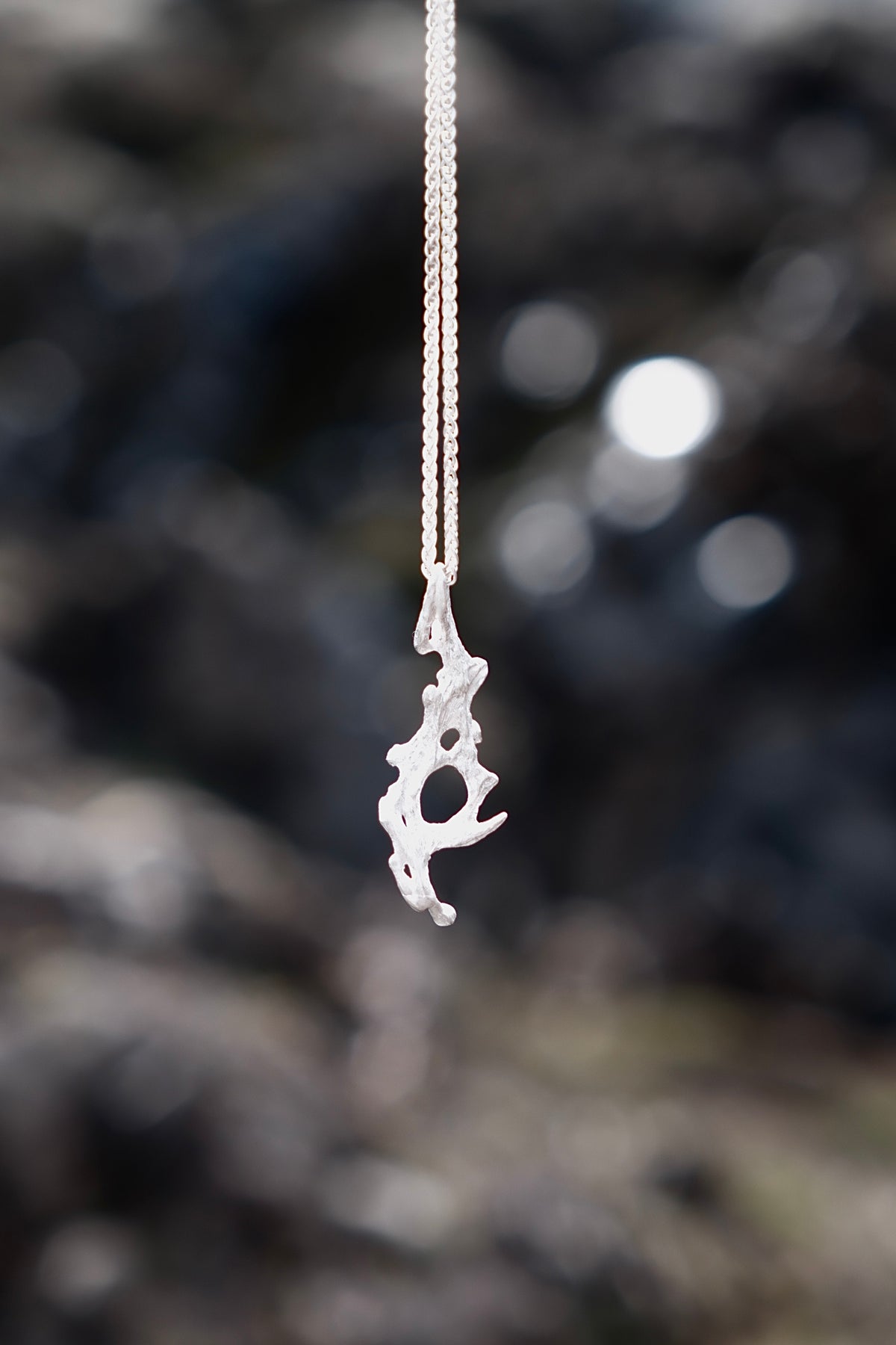 Burlbone necklace [CG006]