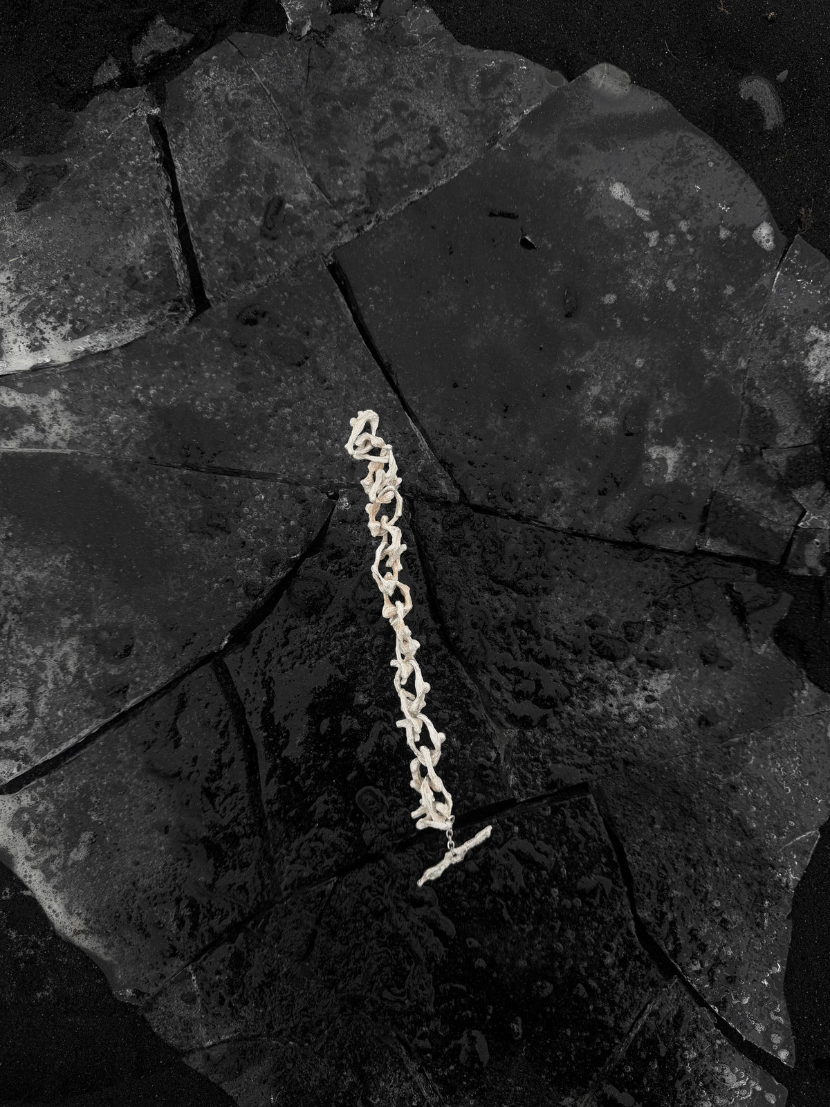 Knotwood bracelet [CG001]